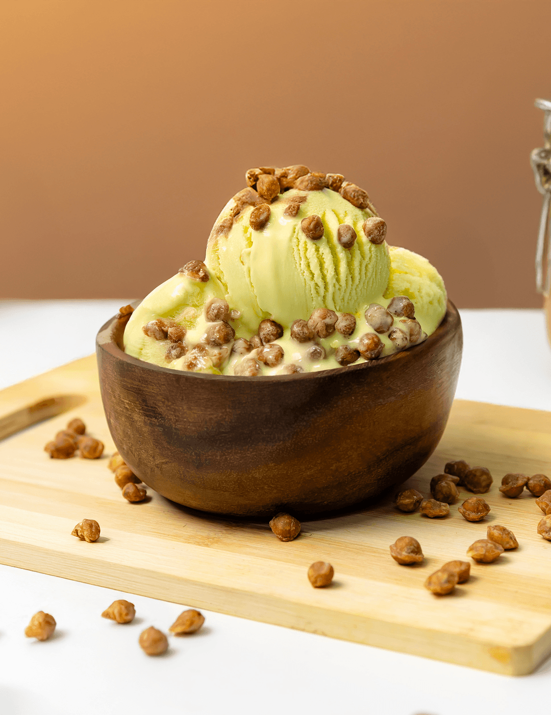 Premium butterscotch dessert topping